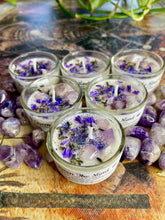 Load image into Gallery viewer, Queen The Mind Tea Light